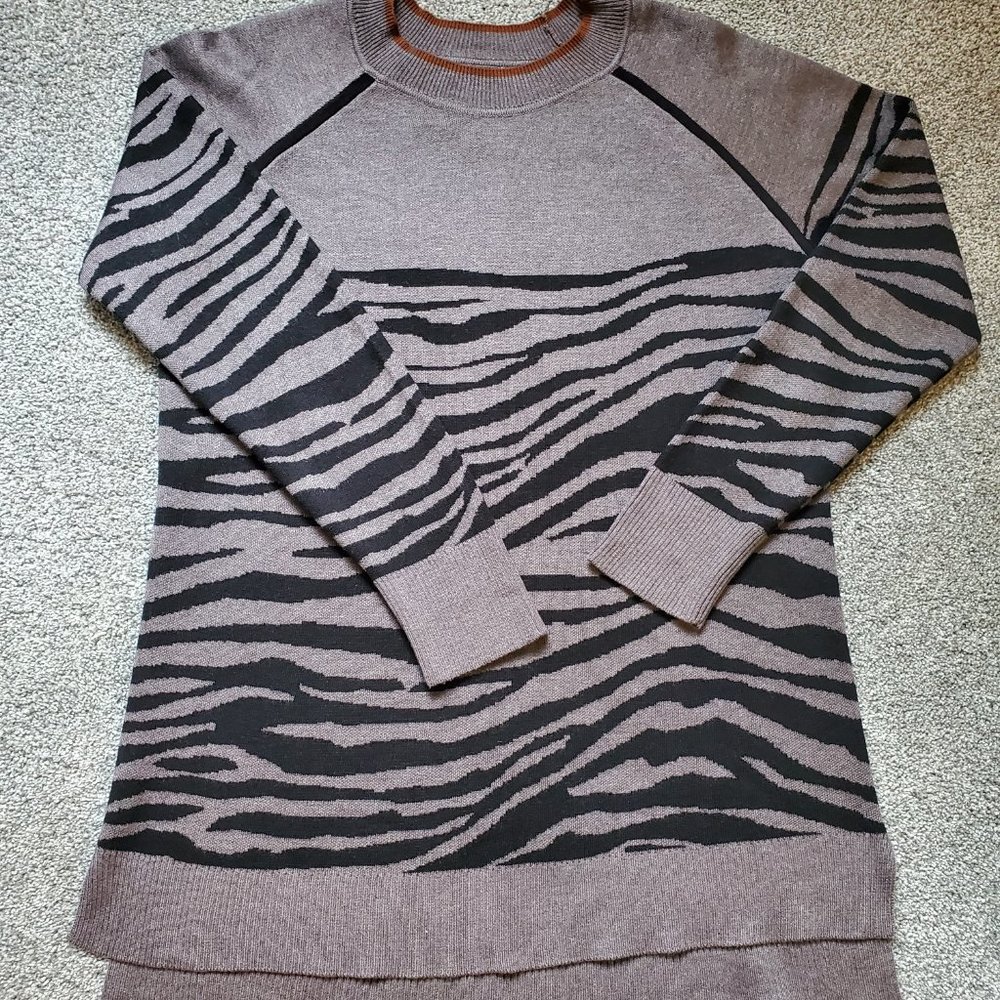 Lysse Serene Autumn Womens Knit Zebra Pullover Sweater Small